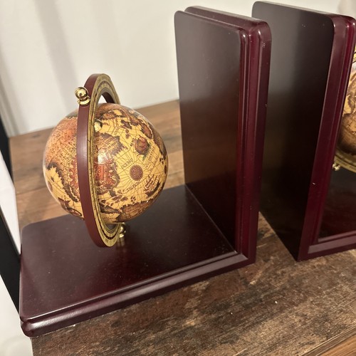 Vintage globe bookends - globe,