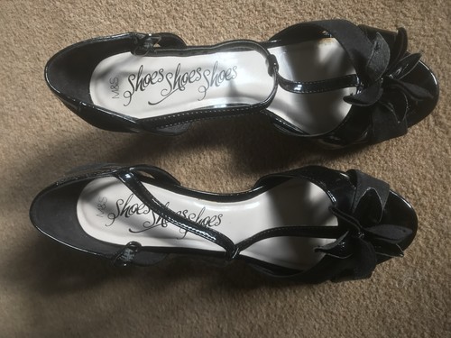 Ladies heeled shoes with - heeled,
