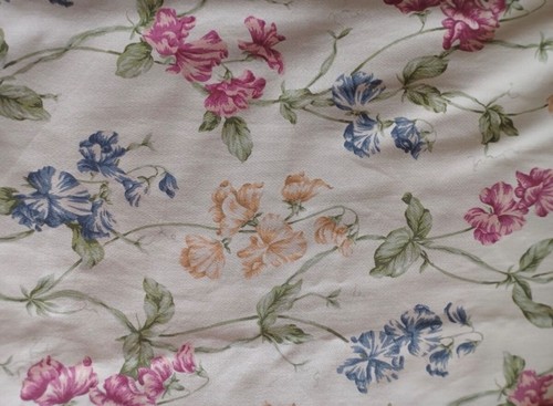 Vintage floral curtains - &, tie