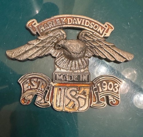 Harley davidson tank badge - harley,