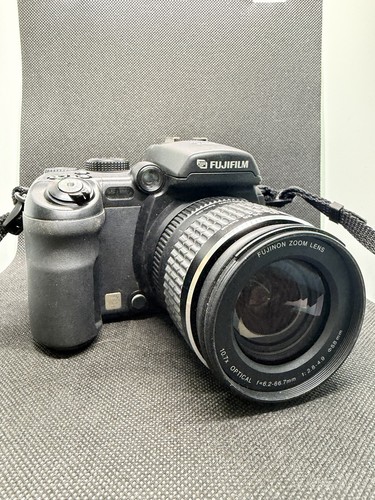 Boxed fujifilm finepix s9500 - fujifilm,