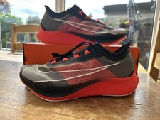 New Nike Zoom Fly 3  Carbon