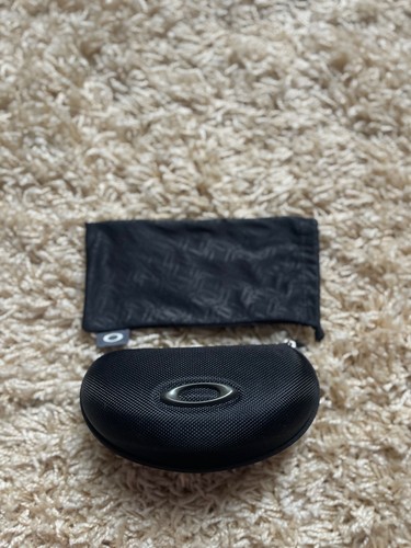 Oakley black hard vault - oakley,