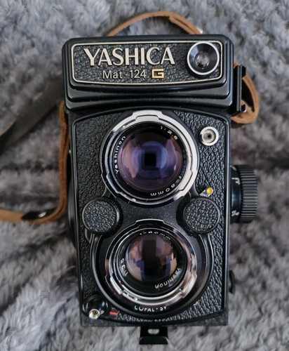 Yashica mat 124 - yashica, vintage