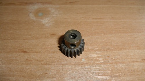 Meccano pinion gear tooth - meccano,