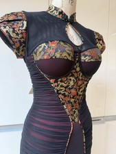 10 - 12 CATWALK COLLECTION Y2K