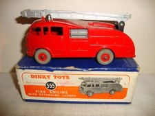 DINKY TOYS 555 FIRE ENGINE & EXTENDING LADDER - VERY GOOD in original BOX