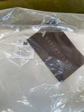 Brand new, Earthbound oval