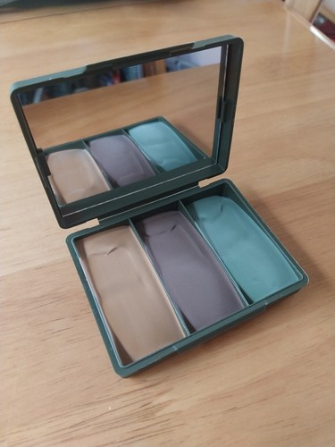 Brand new colour - brand,
