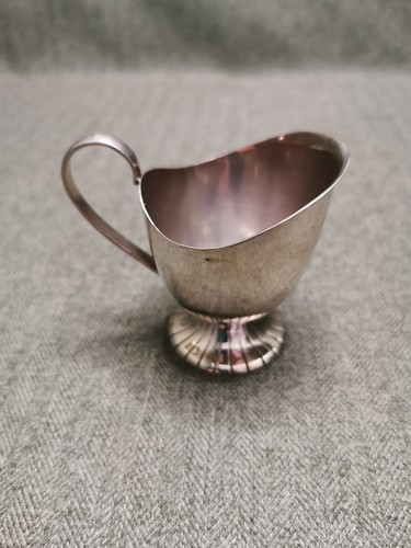 Silver plated milk jug - silver-plated, douwe