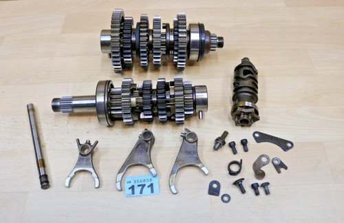 Triumph sprint 955i st - ,
