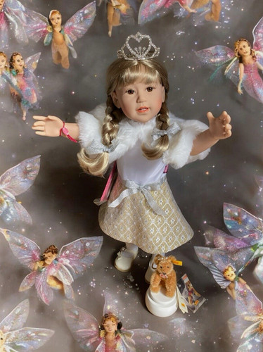 Gotz artist doll - artist,