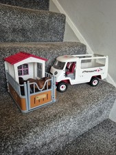Schleich Stable and Vet Van.Sold As Seen.2 Breyer Hoses.