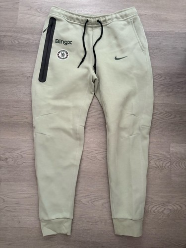 Chelsea nike tech fleece - fc,