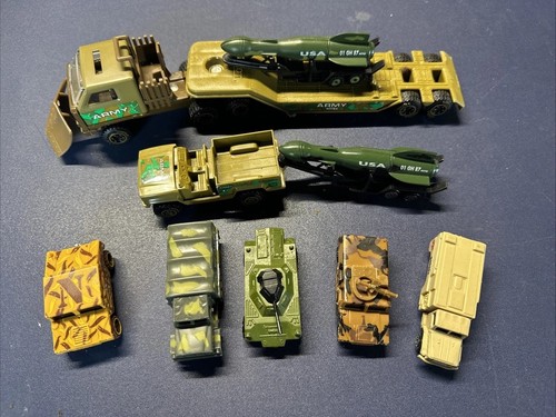 Lot military vehicles - of,