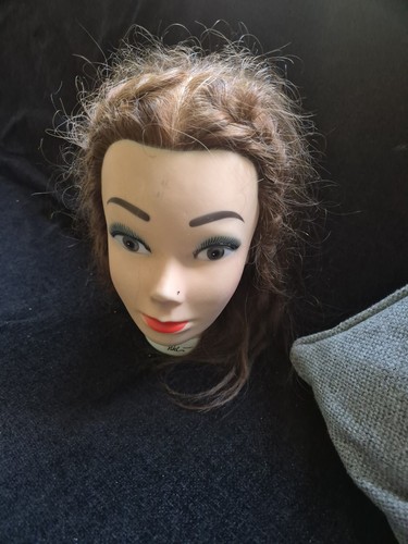 Hairdresser sibel hairdressing - hairdresser,