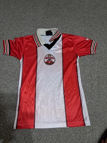 Southampton home football - home,