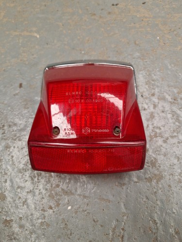 Vespa disc rear light unit - px,