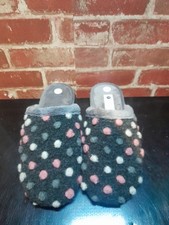 Pavers Women's Slippers Size 7