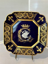 ANTIQUE FRENCH COBALT AND GOLD CROWN ROYAL CREST ORNAMENTAL PLATE -8.5" -CROWN