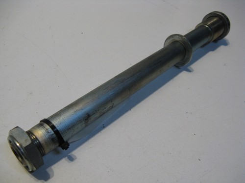 Swingarm thru axle - swingarm,