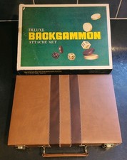 Deluxe Backgammon Attache set