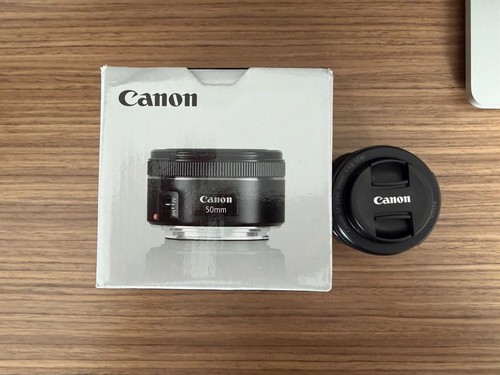 Canon 50mm 8 - f/1.8, stm
