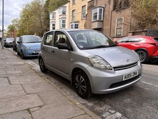 Daihatsu sirion petrol - daihatsu, 1l