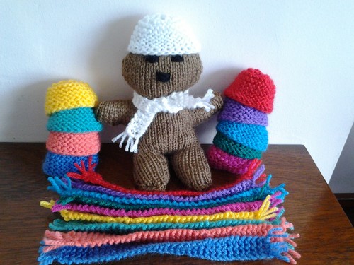 Hand knitted cap hat beanie - hand, cap/hat/beanie
