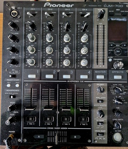 Pioneer djm 700 mixer and - djm-700,