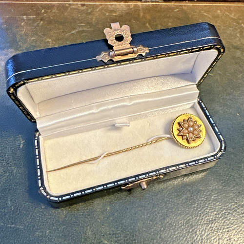 Antique victorian solid - 6g,