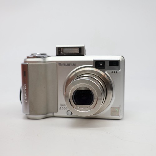 Fujifilm finepix e550 3mp - finepix,