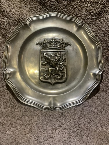 Vintage pewter plaque royal - pewter,