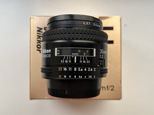 Nikon 35mm full frame - 35mm, f2