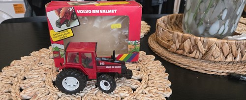 Vintage britains 805 volvo - vintage,