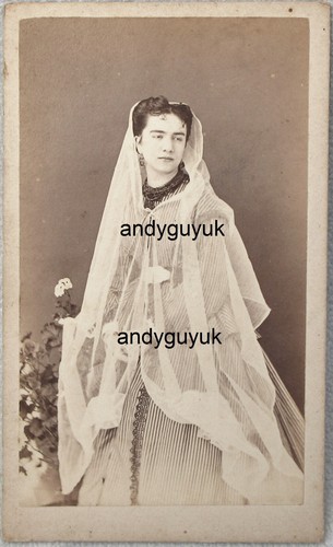 Cdv italy lady fine white - italy,