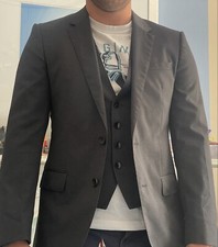 Mens Hugo boss 3 piece suit 