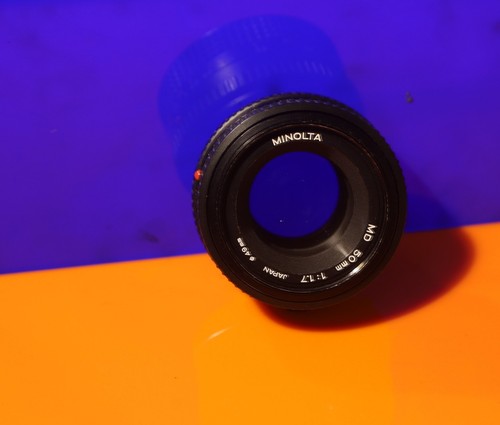 Minolta 50mm full - f1.7,
