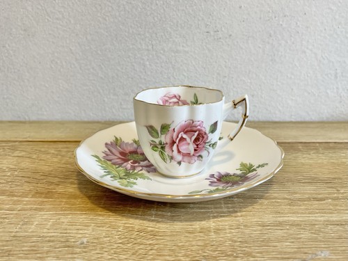 Antique victoria teacup - victoria, c&e