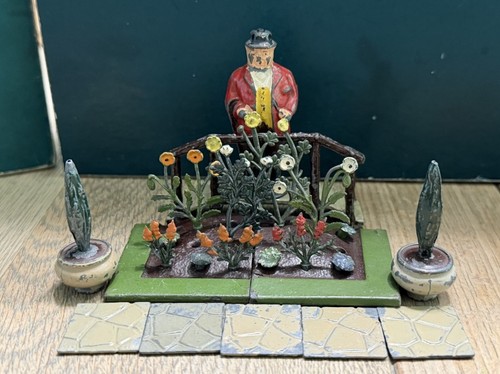 Britains rare garden display - garden,