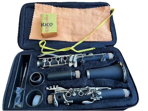 Clarinet complete with - with, new