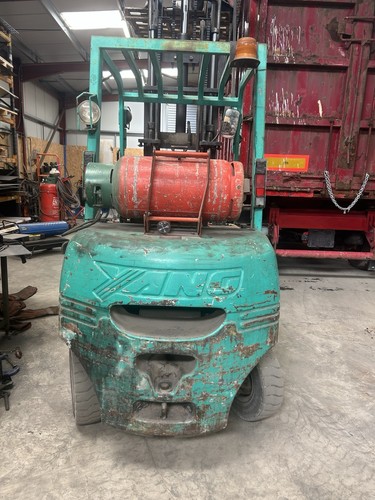 Puma gas forklift