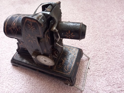 Antique kine camera made - camera.,