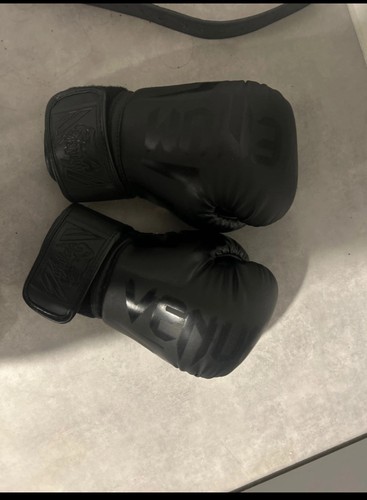 Venum boxing gloves - venum, 12oz