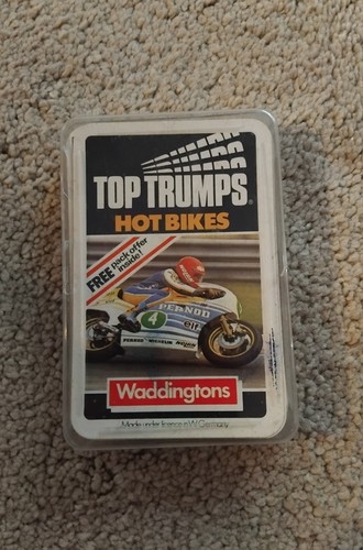 Waddingtons top trumps hot - top,