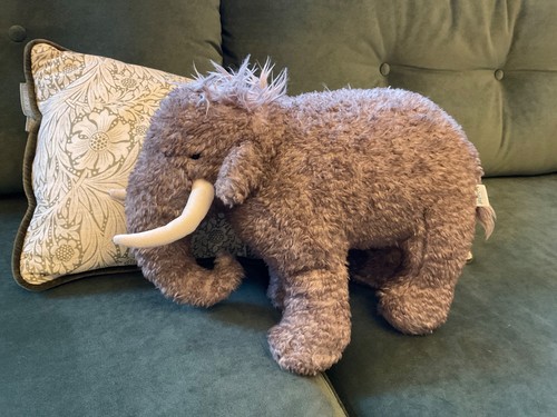 Jellycat cassius wooly mammoth - cassius,