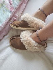 Beige Fluffy Edged Slippers