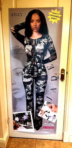 Life size stunning - size, 5”3