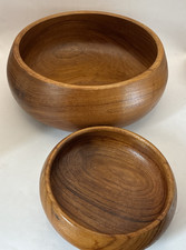 2 Vintage Teak Bowls - Fruit or Salad MCM 25 cm / 15 cm