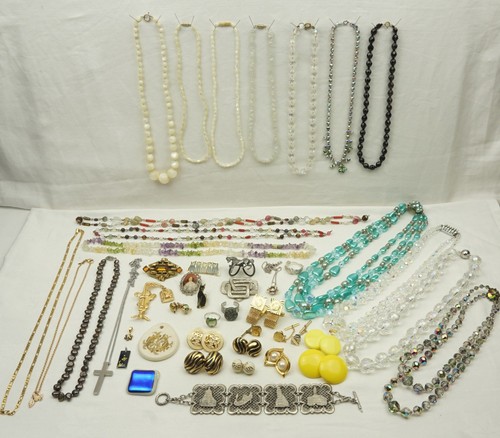 Job lot vintage - modern, costume